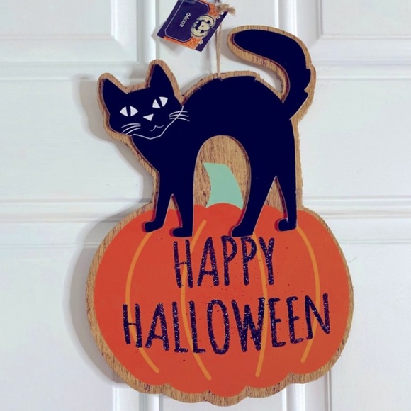 Vintage-Look Halloween Sign /Decoration - Picture 7 of 7